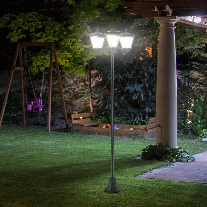 Kenney Lamp Post (Full)