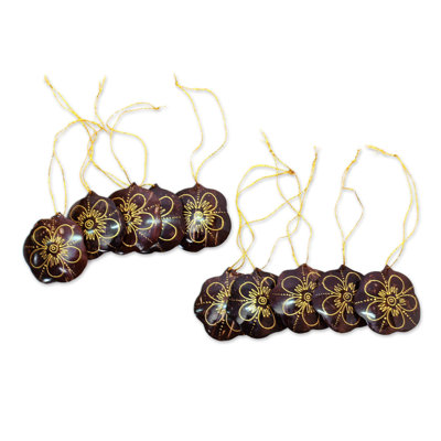 2.2'' Wood Hanging Figurine Ornament