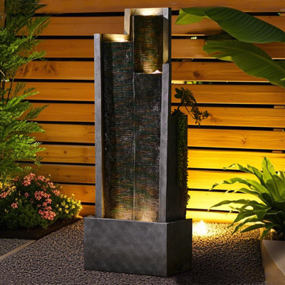 Fontaine en résine avec lumière Meagan
