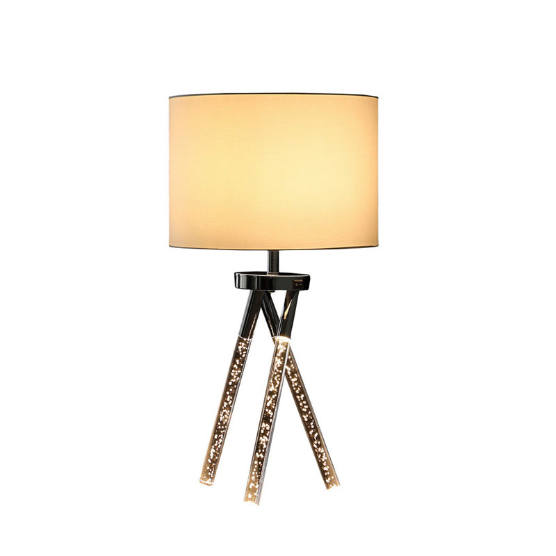 Lampe de table en métal argenté 26,25 po Mid-Century Birgit