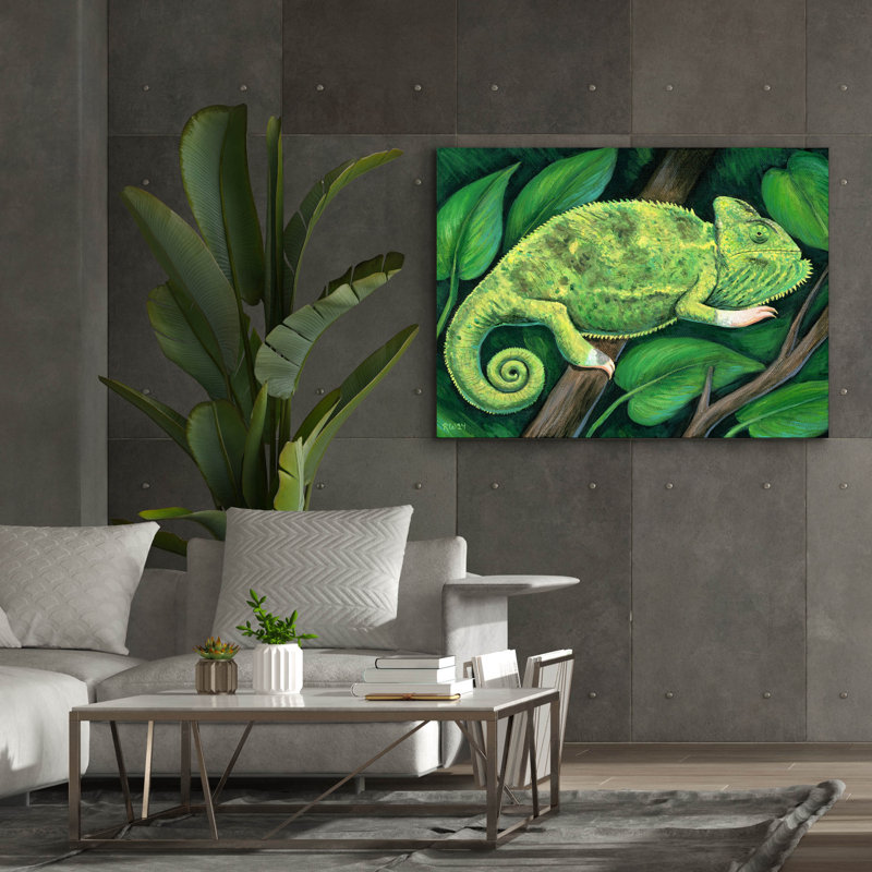 Art mural sur toile Epic Graffiti «Femme voilée caméléon» par Rebecca Wang, H 40 po x l 54 po x P 1,5 po