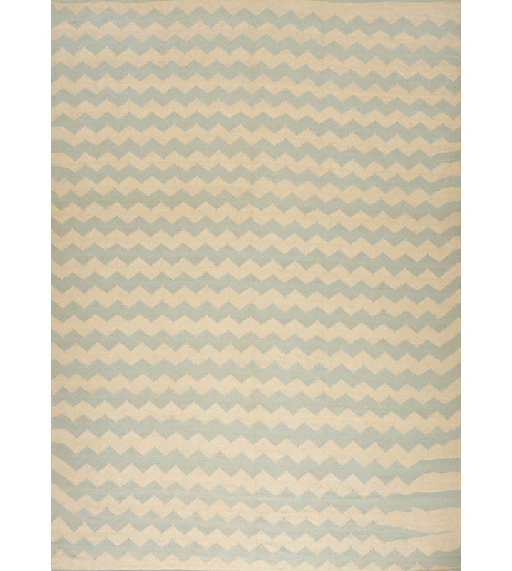 Chevron Area Rug in Beige/Light Blue