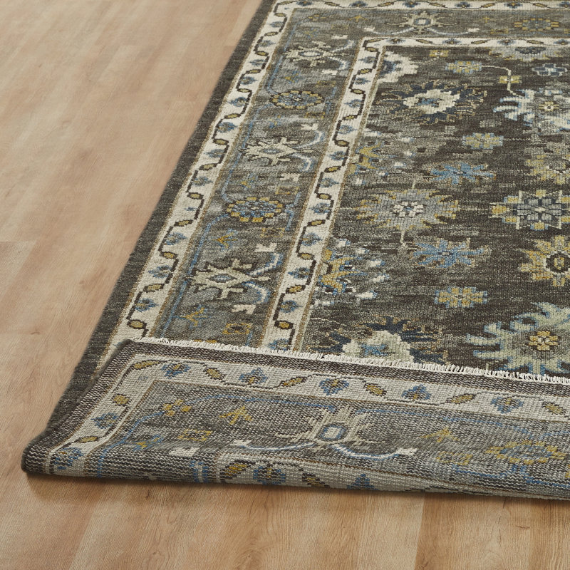 Oushara Hand Knotted Wool Oriental Area Rug, Runner 2'6" x 10'