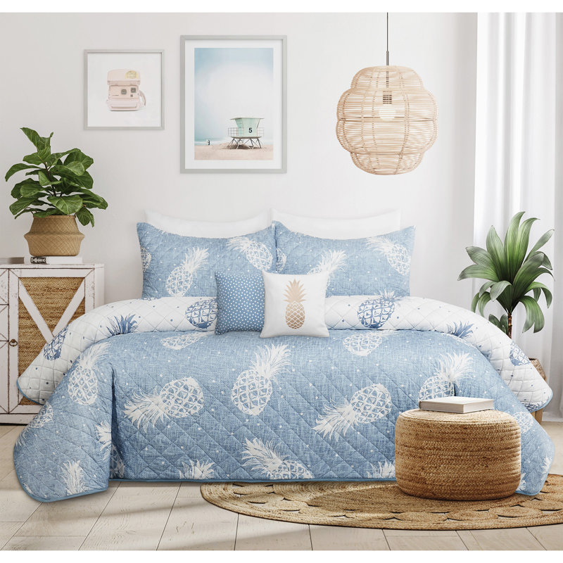 Blue Pineapple Print Microfiber Full Quilt Set