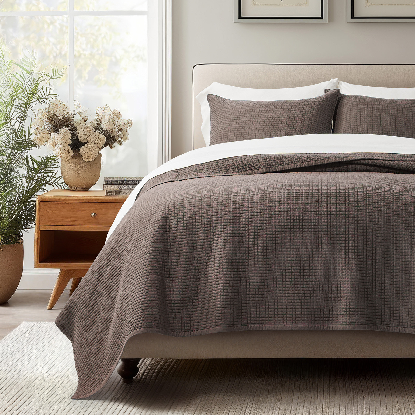 Cotton Quilt Set, King Quilt + 2 Shams, Dark Brown