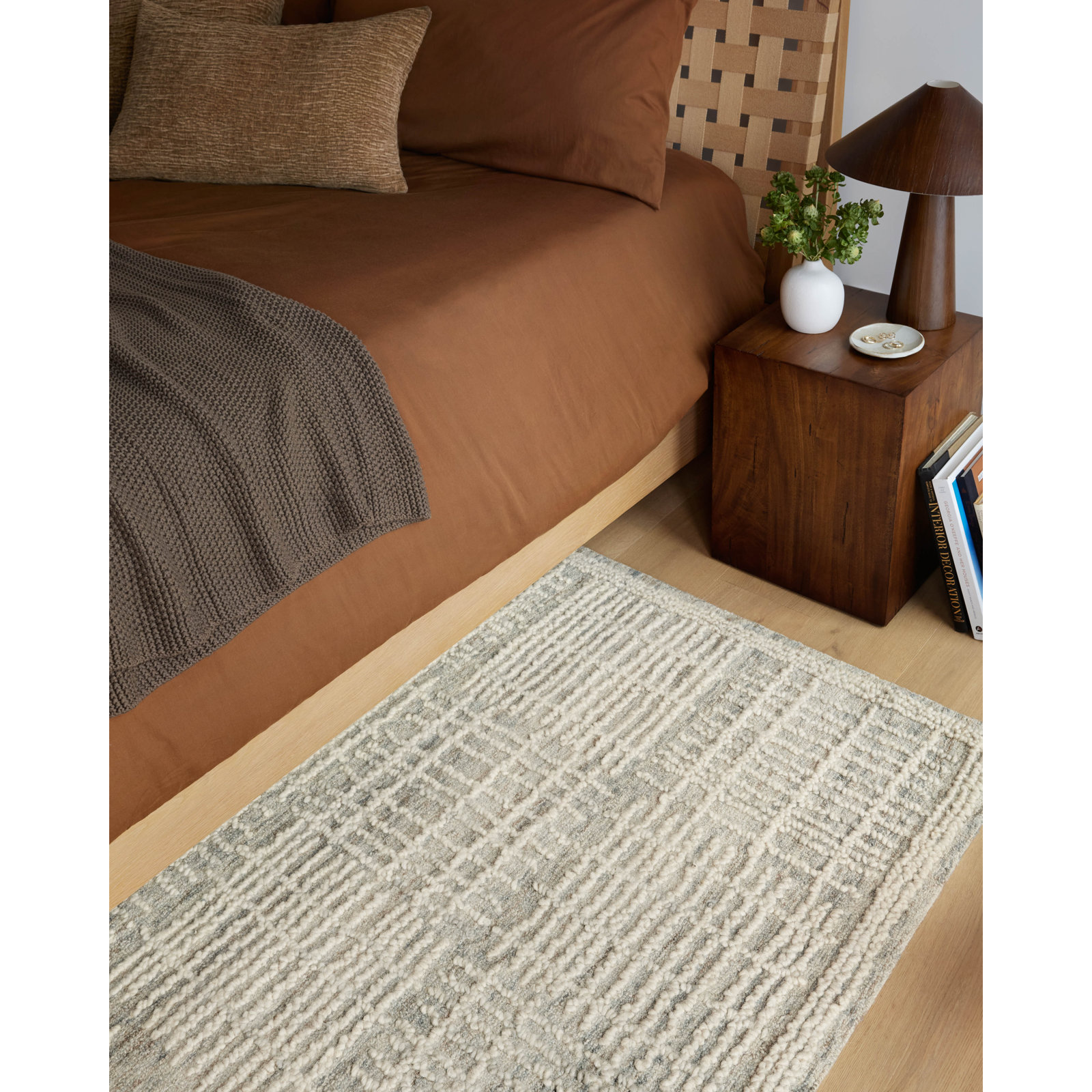 Dowell Hand-Woven Geometric Wool Rug, Rectangle 7'9" x 9'9"