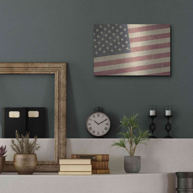 «Vintage American Flag» par Luxe Metal Portfolio, H 12 po x l 16 po