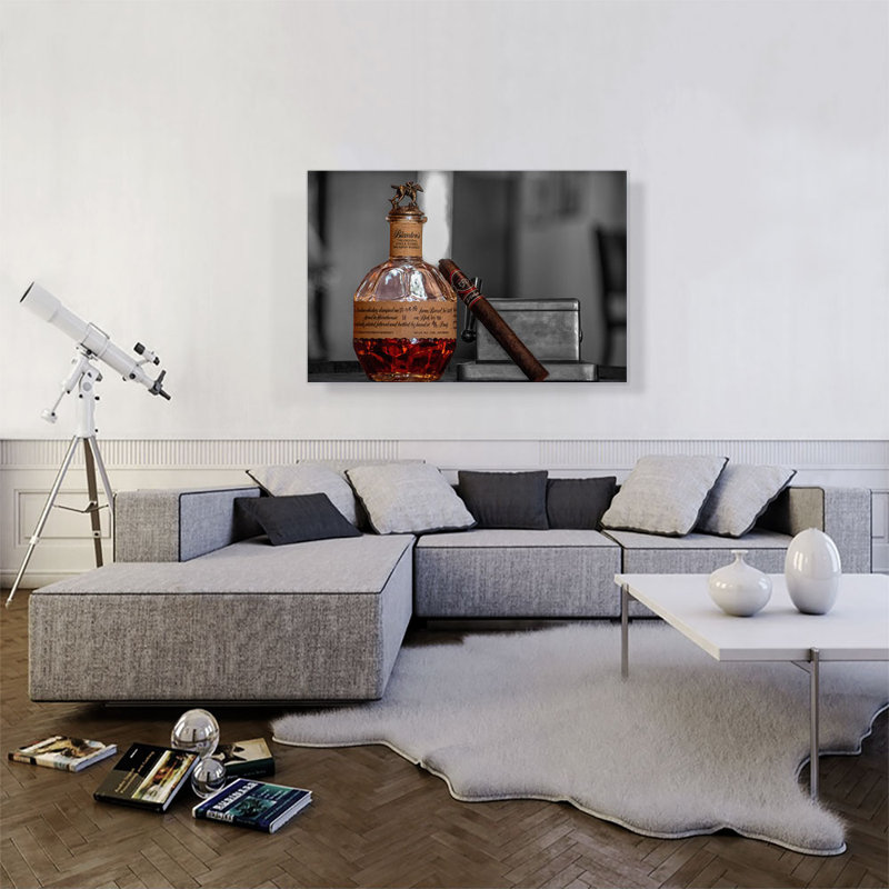 Bourbon Whiskey and Cigar in Bar - Reproduction de photo sur toile tendue, H 26 po x l 40 po x P 0,75 po