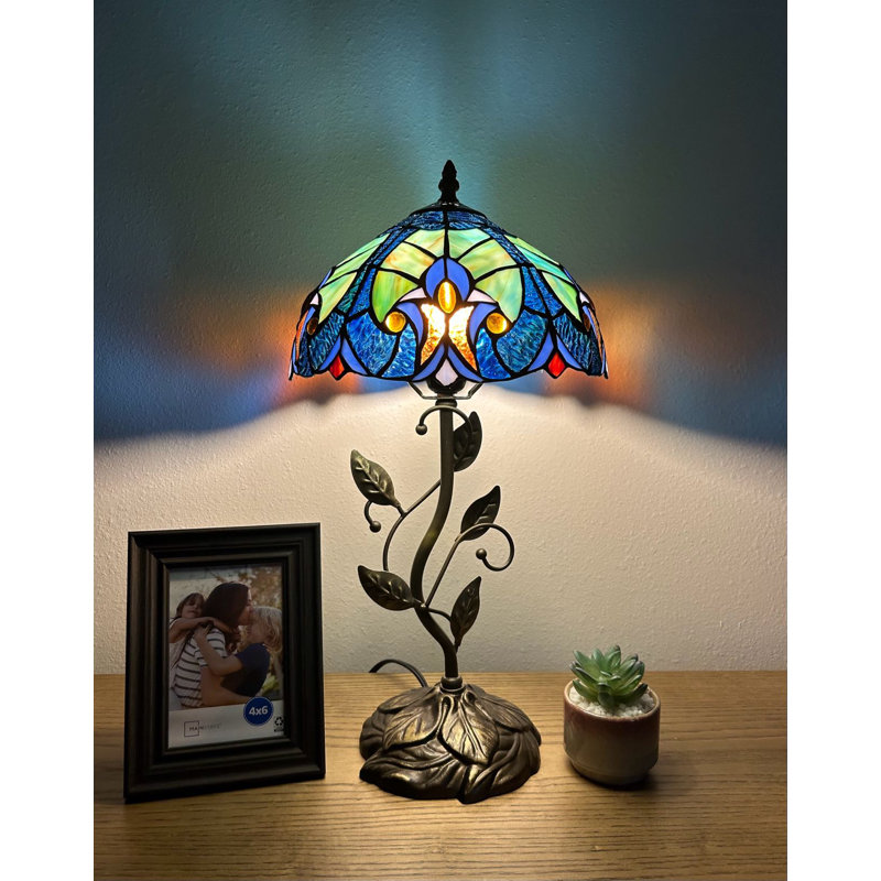 Lampe de table Rvier Tiffany avec ampoule à DEL en verre coloré vert l 10 po x P 10 po x H 20 po, Bleu / vert