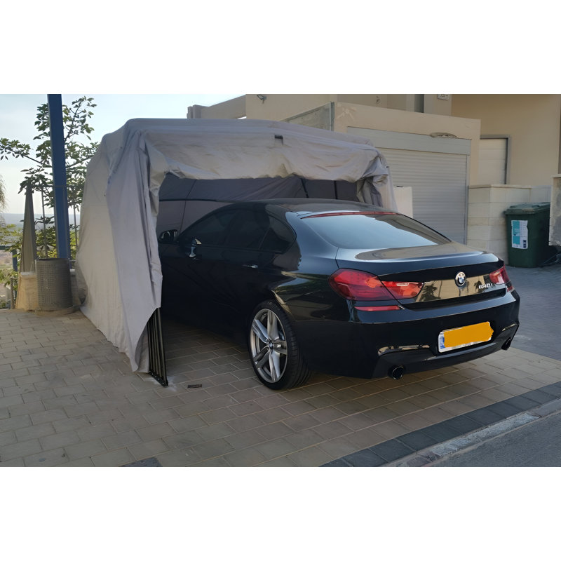 Housse pour automobile par Ikuby