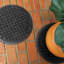 Ensemble de sous-pieds pour plantes d'intérieur / d'extérieur 17 po WaterHog® Squares-86813166