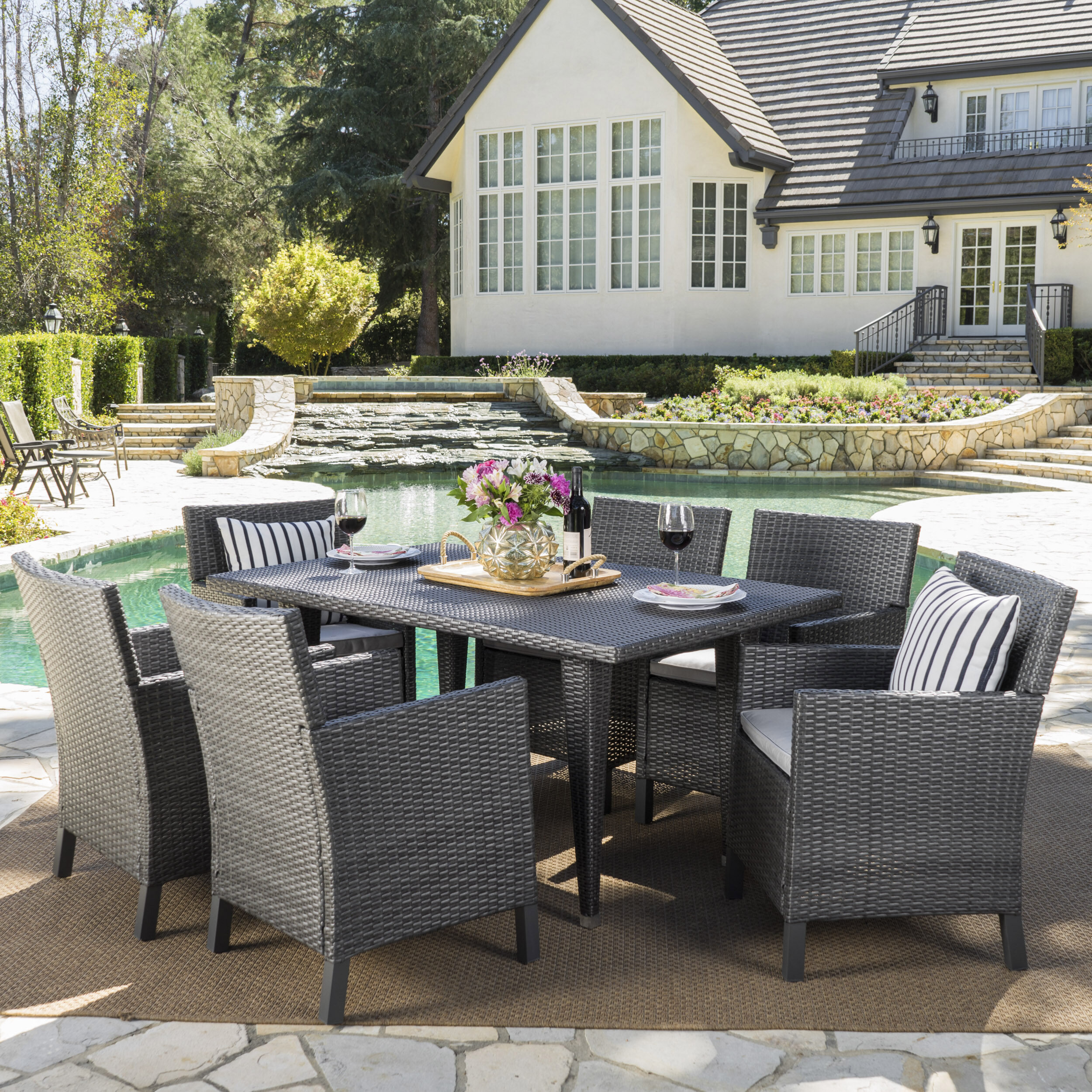 7 piece dining set with online cushions