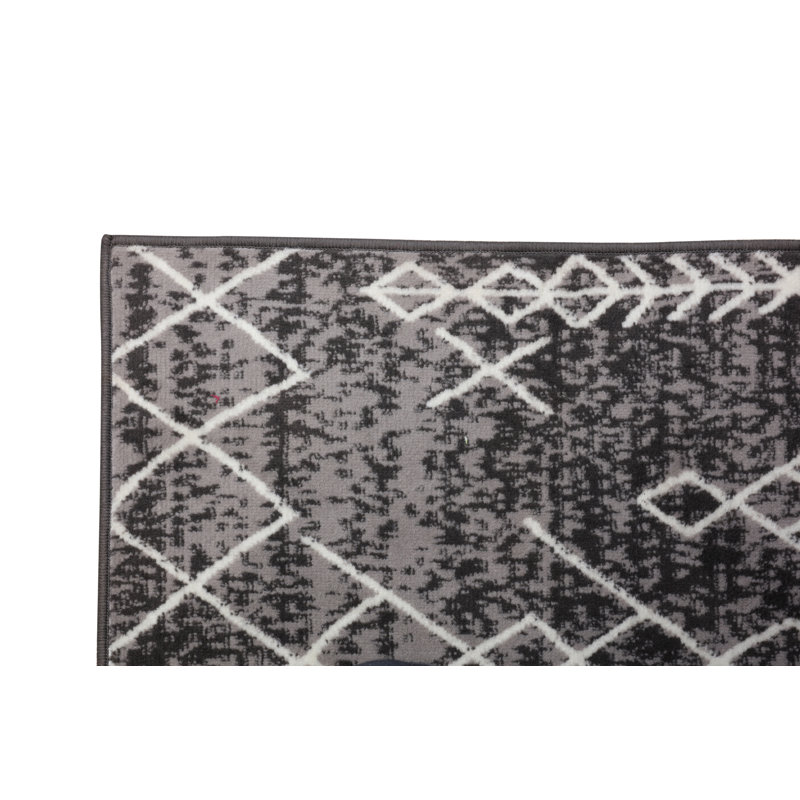 Geometric Indoor Rug, Rectangle 5' x 8'
