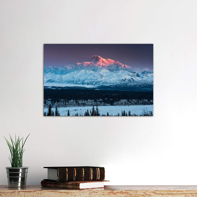 «Denali Glow» par Stefan Hefele - reproduction de photo, H 18 po x l 26 po x P 1,5 po, Toile tendue