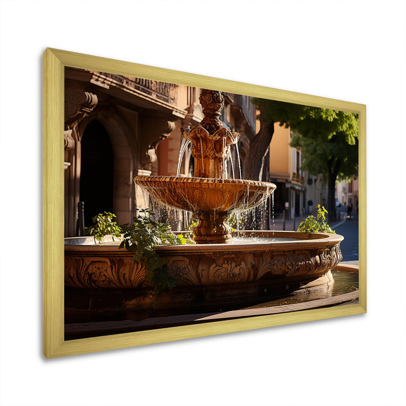 Fontaine sur la côte d'azur sur toile, Cadre doré simple, H 12 po x l 20 po x P 1 po