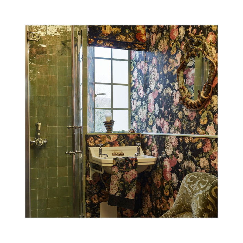 Midnight Garden 9.84' L x 70.87" W Wallpaper Roll