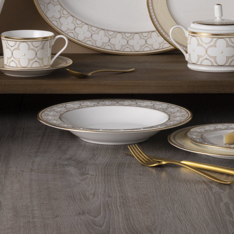 Noritake Trefolio Gold 12-Piece Dinnerware Set, Service For 4