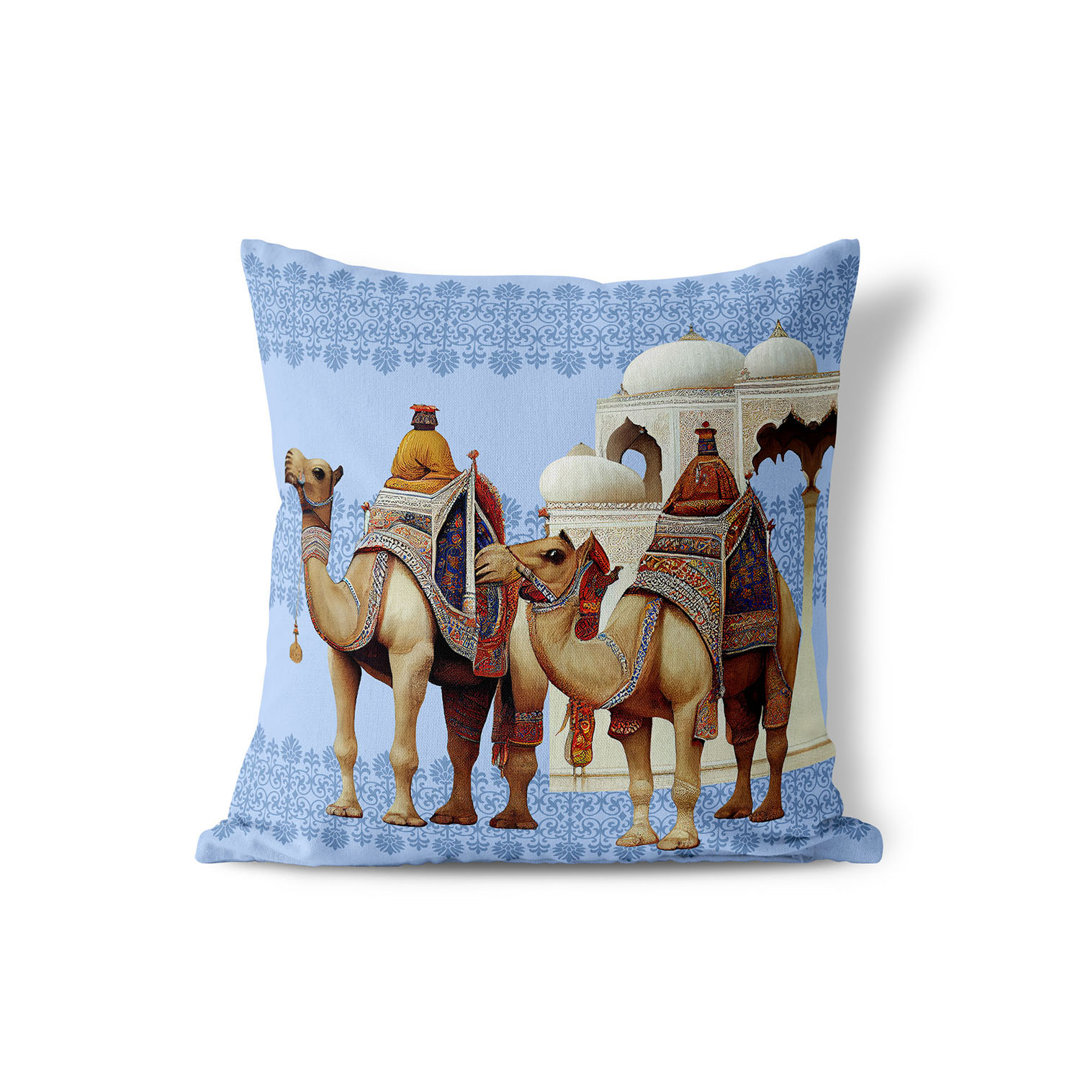 Camel Caravan Floral Square Cushion mit Füllung