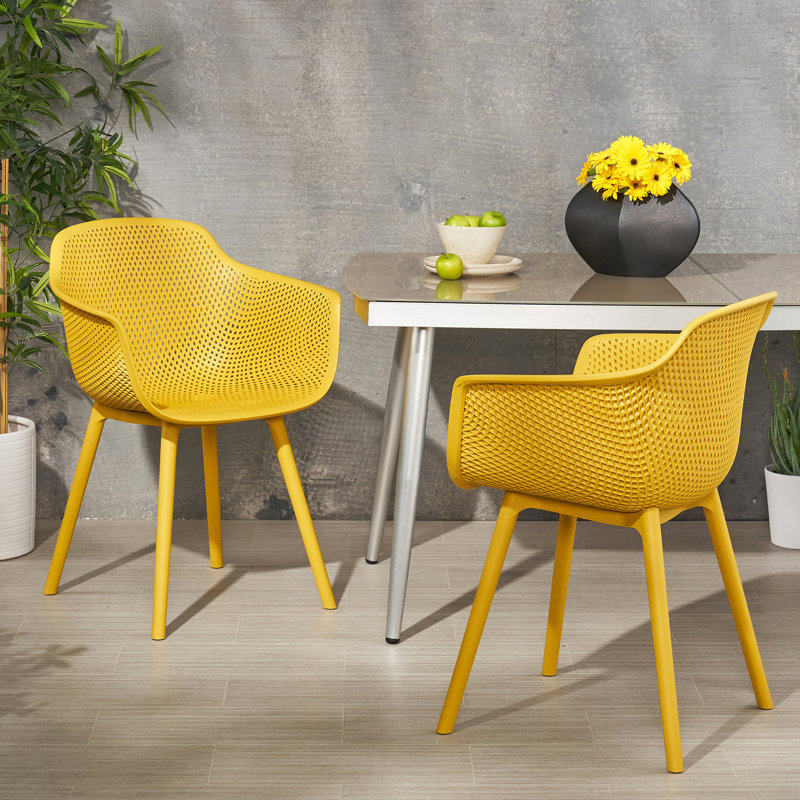 Chaise jaune jaune - idéale pour les repas en plein air