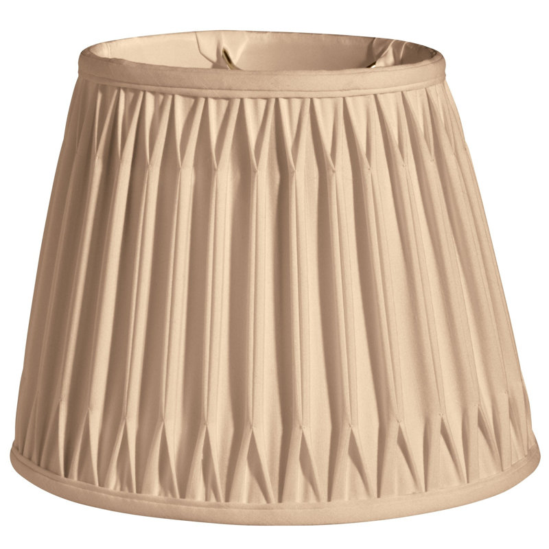 Abat-jour ovale en shantung, Or, H 11 po x l 16 po x P 11,75 po