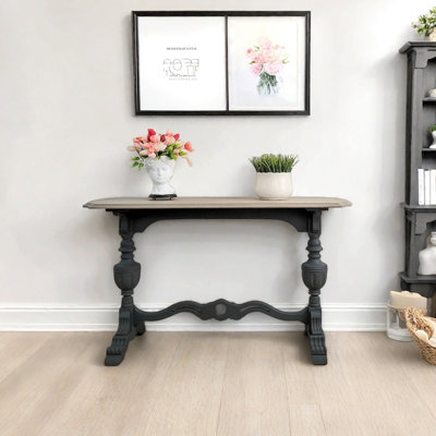 Console rétro sculptée