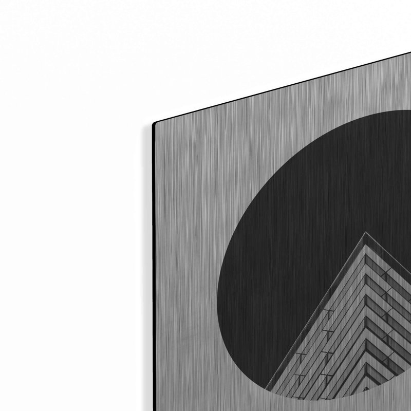 «Triangular Architecture» par Seven Trees Design, H 12 po x l 12 po