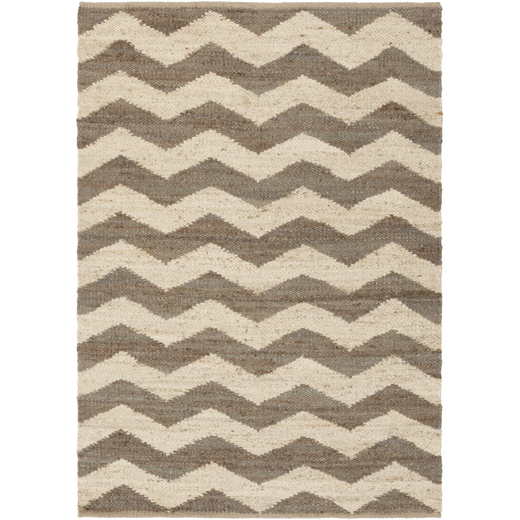 Hermine Chevron Indoor Rug