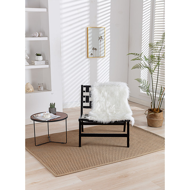 Chaise d'appoint large Drumack 26,18 po, Similicuir noir / blanc, Noir
