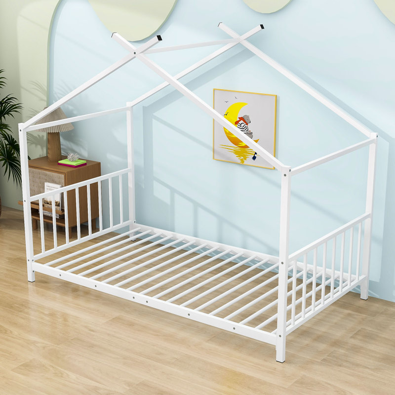 Lit plateforme en métal Adeyinka, Blanc