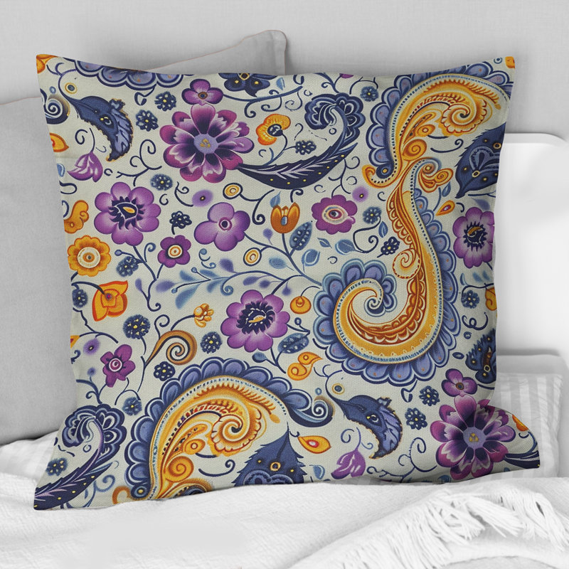 Coussin jaune et mauve rétro Paisley Dreams, 16" x 16"