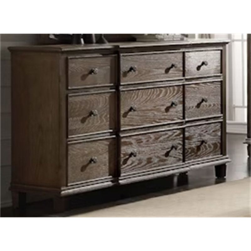 Charmante commode rustique avec beaucoup de rangement pour les essentiels de la chambre à coucher