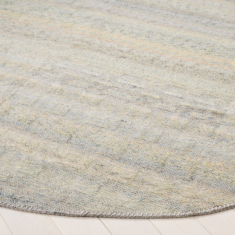 Dilekkaya Performance Rug, Round 7'