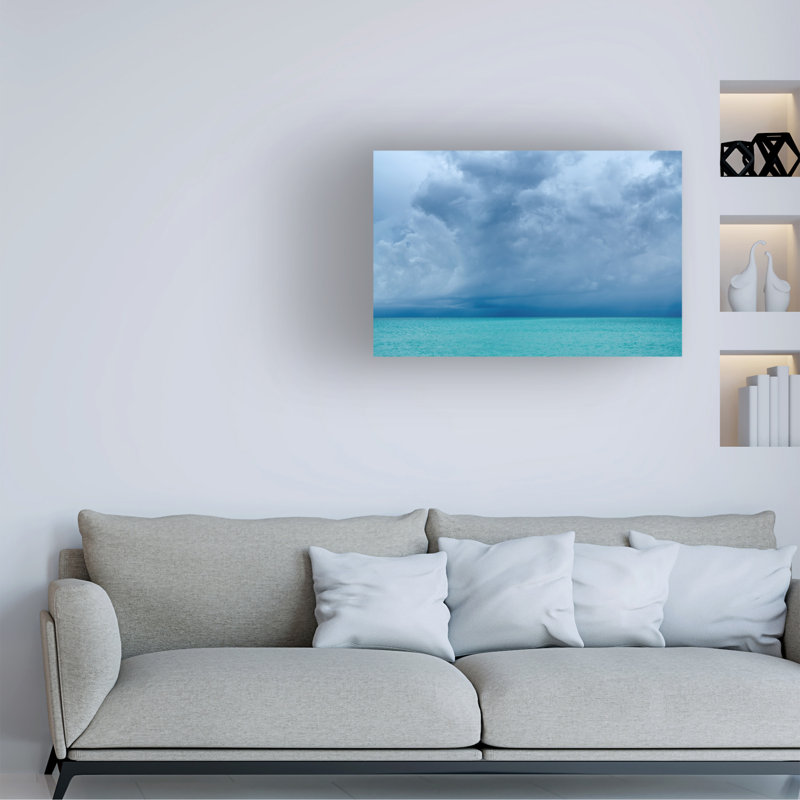 «Storm Clouds 2» par Dennis Frates - peinture sur toile tendue, H 16 po x l 24 po x P 2 po