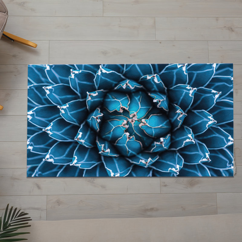 Floral Explosion: Handcrafted Plush Pile Rug with Exuberant Botanical Print for a Lush and Cozy Interior Atmosphere