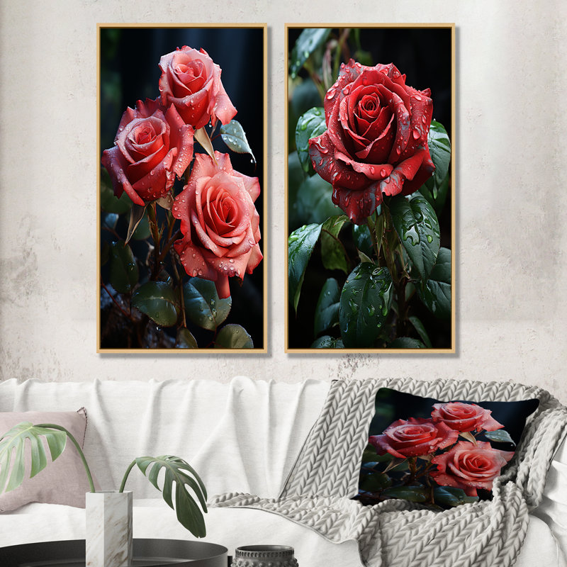 Ensemble de 2 reproductions d'art rétro sur fond de roses rouges I - Roses, H 32 po x l 33 po, Encadrement brun