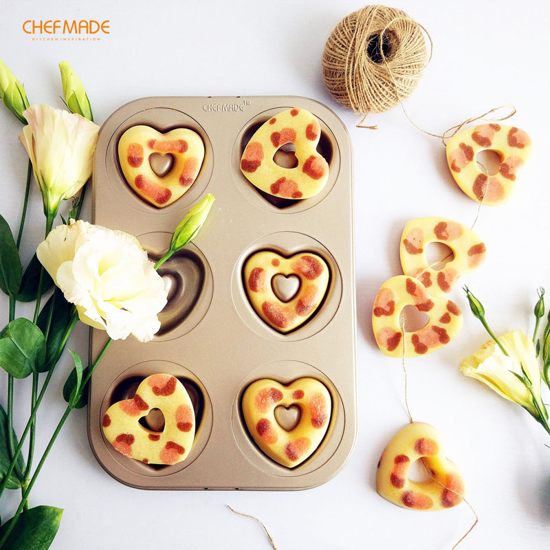 CHEFMADE 6 Cavity Heart-shaped Donut Mold Cake Pan