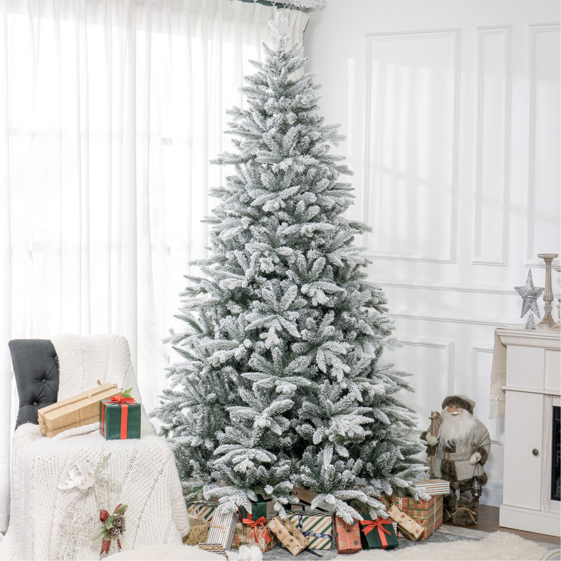 Arbre de Noël artificiel 8 pi., 7.88'