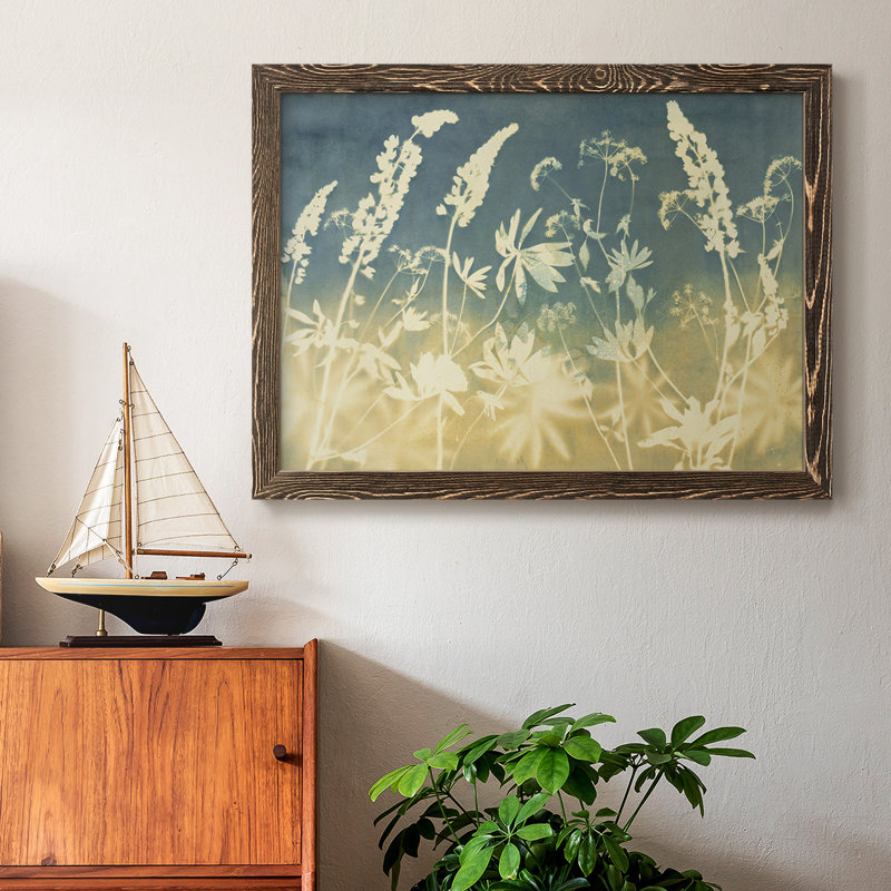 Solstice Lupin, peinture sur toile encadrée, Noyer, H 22 po x l 32 po x P 1,5 po
