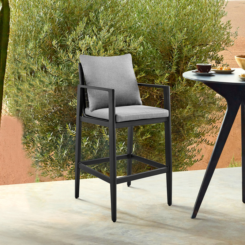 Tabouret de comptoir et de bar avec coussin Gerri, Tabouret de bar (siège d'une hauteur de 30 po)