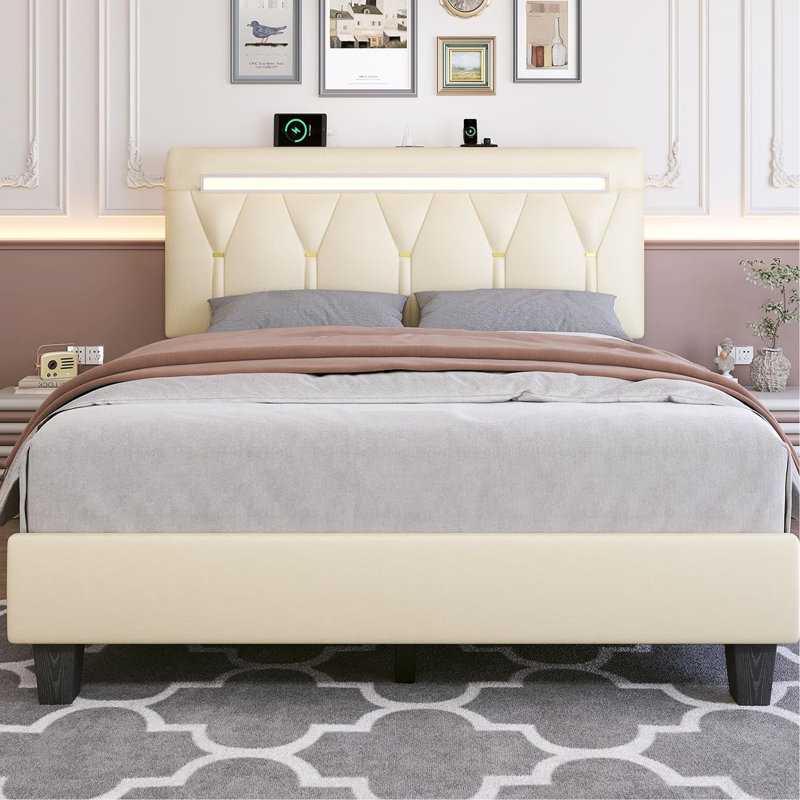 Structure de grand lit avec lumières à DEL, haut-parleur et tête de lit réglable - mobilier de chambre contemporain, revêtement en similicuir beige, support en bois de chêne, plus de 60000 choix de couleurs, modes d'éclairage lumineux,