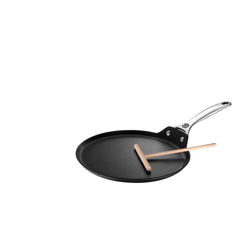 Le Creuset Toughened Nonstick Crepe Pan with Rateau