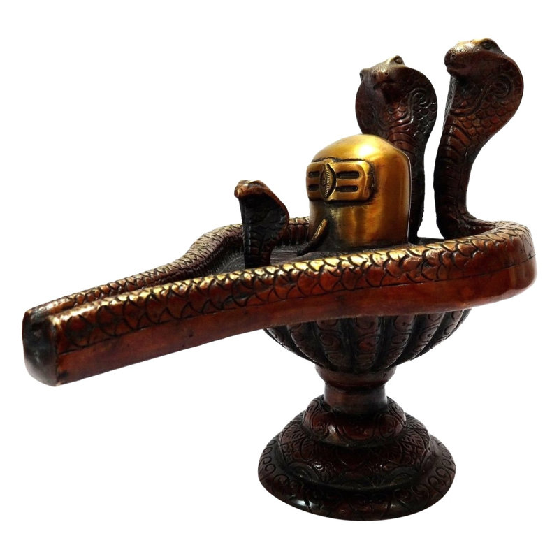 Molto Shiva Linga avec trois serpents