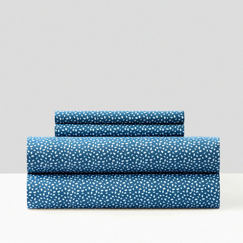 Herringbone Dream 4-Piece Sheet Set - Super Soft Graphic Design - Includes Flat, Fitted Sheet, 2 Pillowcases - Cozy Bedding Collection