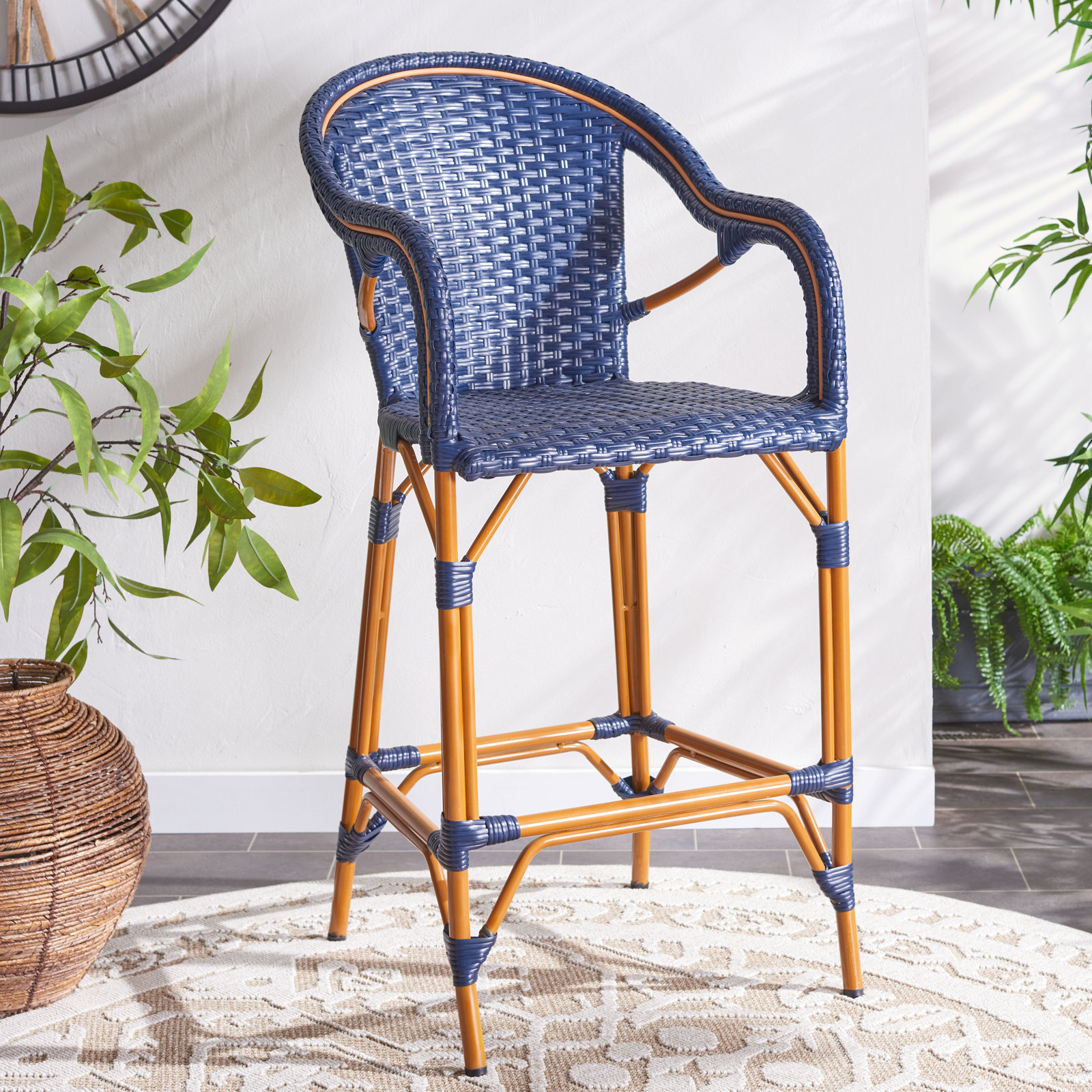 Popplewell 46.5'' Aluminum Outdoor Bar Stool, Navy, 29.5" H x 22.5" W x 25.5" D