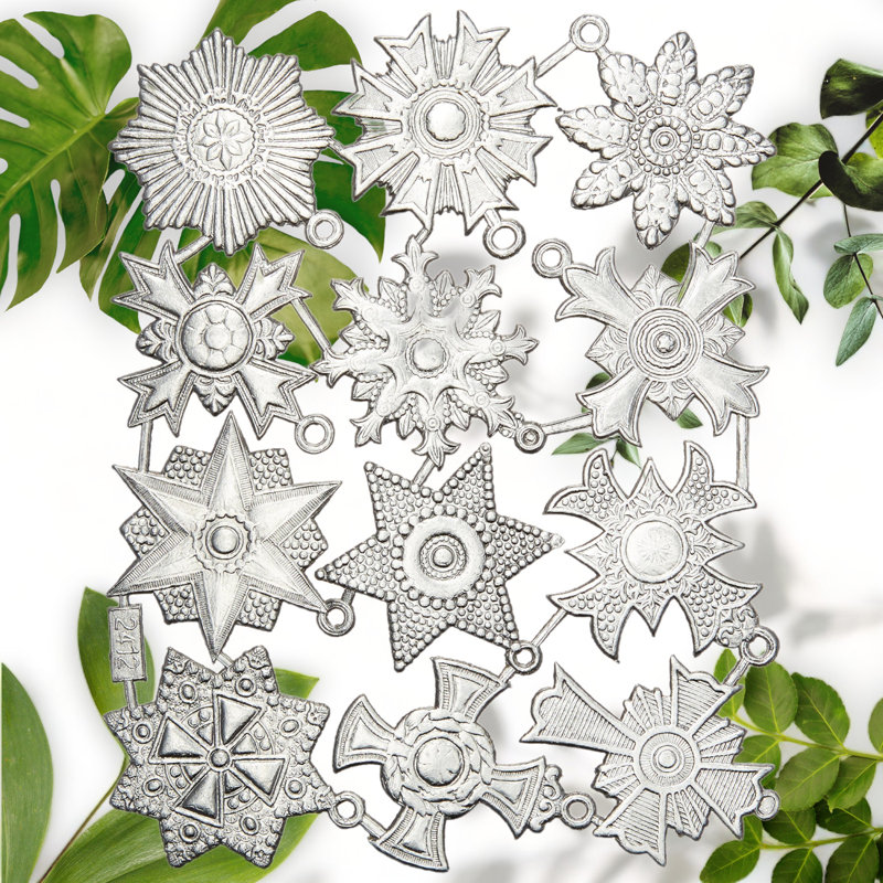 Silver Crested Dresden Shield Trim