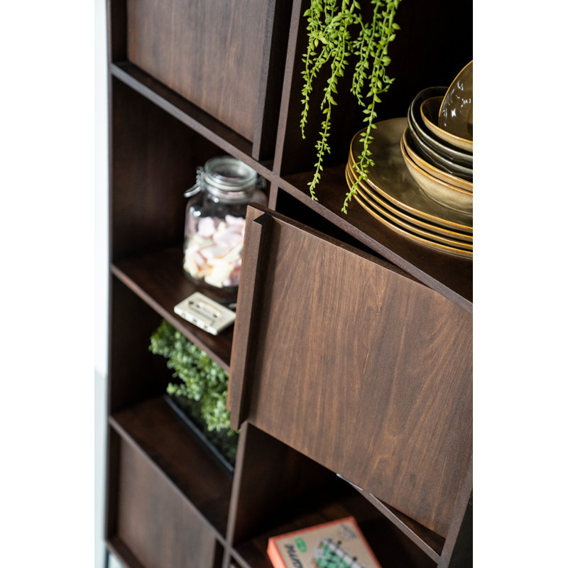 Jimmy Display Stand