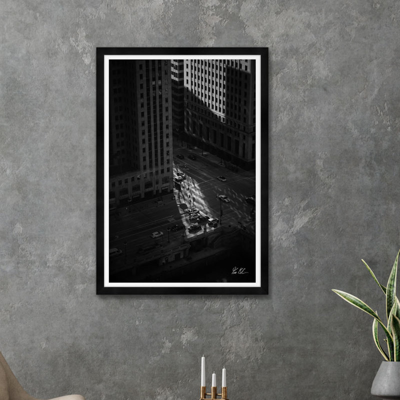 Wacker Drive Chicago II, H 40 po x l 27 po x P 1,5 po, Toile encadrée artisanale, Noir