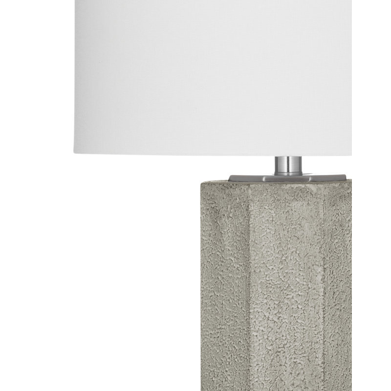 Lampe de table Luna avec base en ciment gris et abat-jour tambour industriel chic