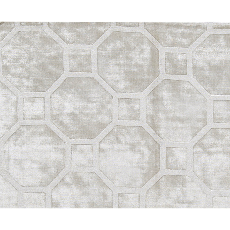 Geometric Area Rug in Ivory