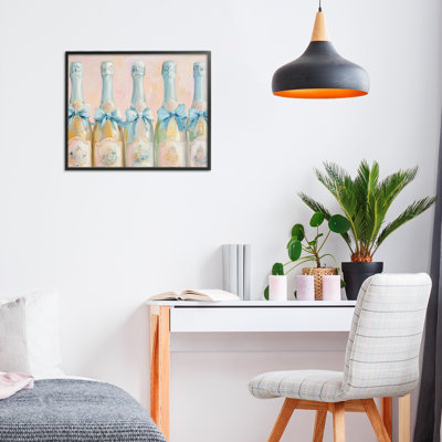 Giclée encadrée de bouteilles de champagne pastel, design par Petal Prints Design